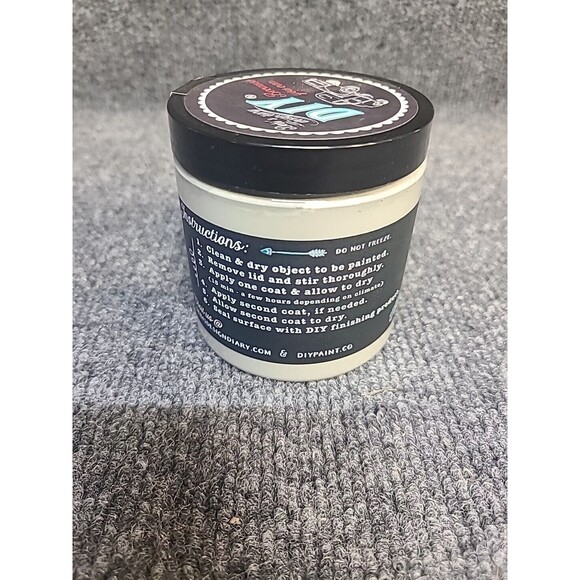 NEW Debi's Design Diary DIY Paint in Gravel Road Gray 8oz Chalk Paint Half Pint - Picture 4 of 4